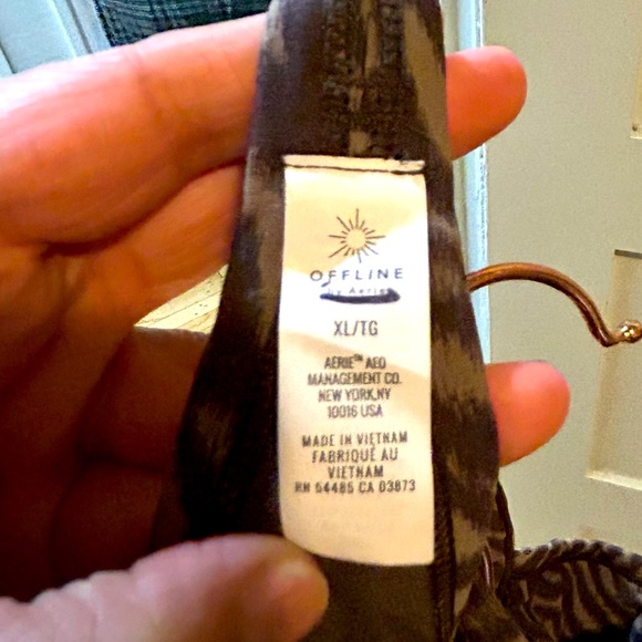 Brand New Aerie Offline Animal Print Tank with Built-In Bra - Picture 4 of 4